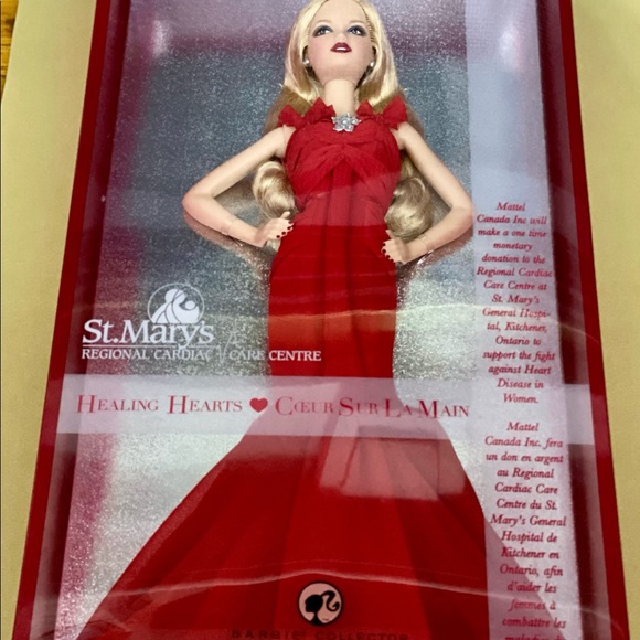 RARE St Mary's Hospital Barbie, Barbie Collector, Pink Label - Picture 5 of 9